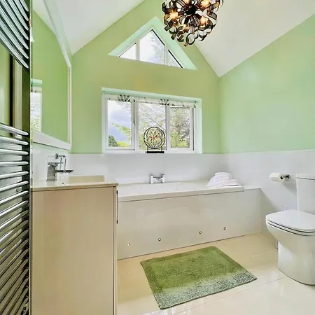 3 Bedroom Detached With Garden Holiday home