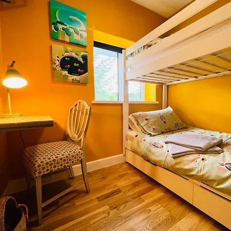 Holiday home 3 Bedroom Detached With Garden *